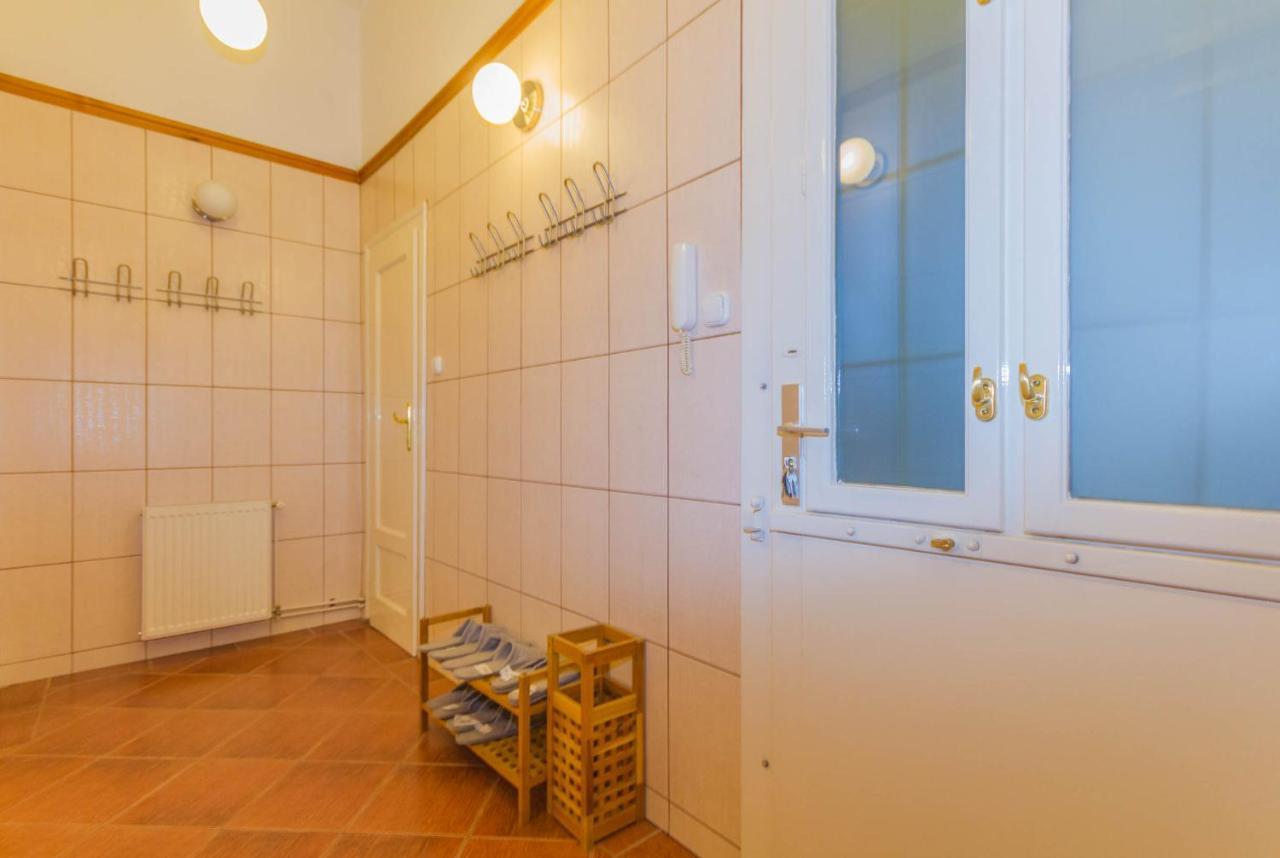 Apartmán Friend Of Deak Ferenc Budapešť Exteriér fotografie