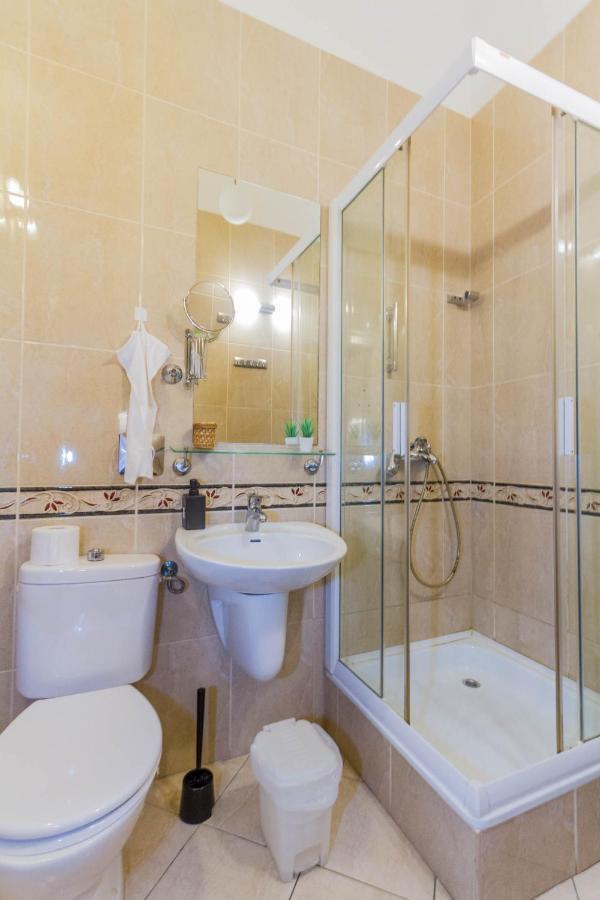 Apartmán Friend Of Deak Ferenc Budapešť Exteriér fotografie